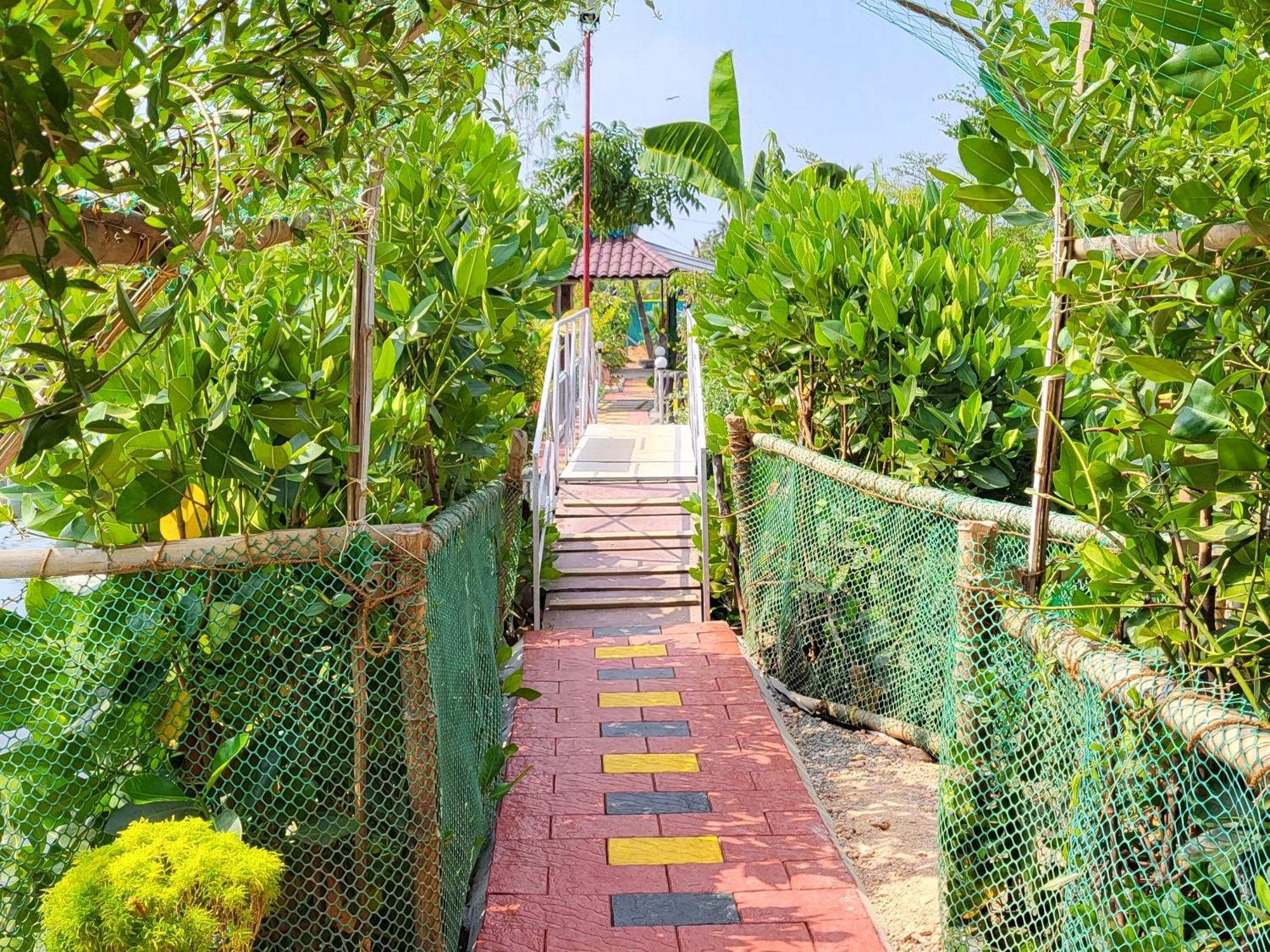 Bell Farms And कैम्पिंग की जगह