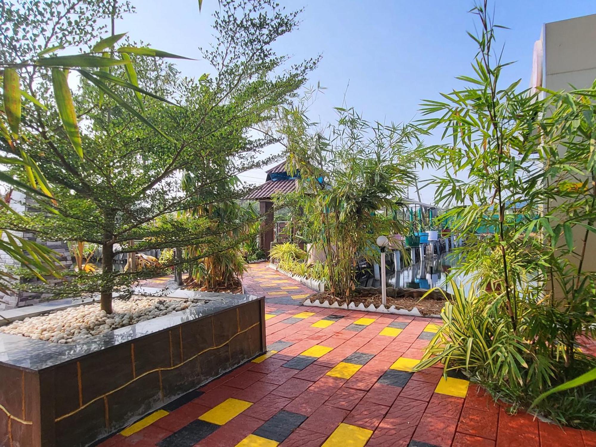 कैम्पिंग की जगह Bell Farms And